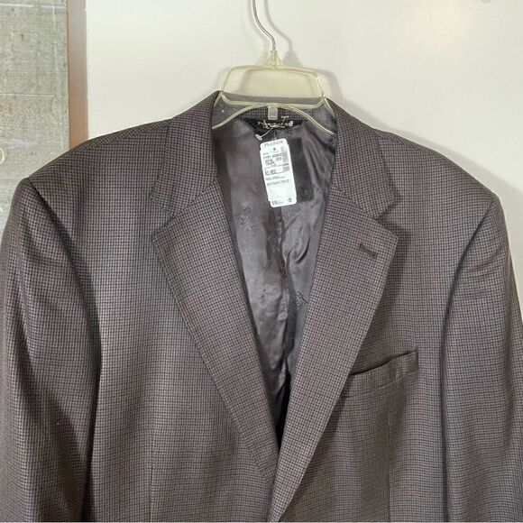 Jos.A.BANK SILK AND WOOL SUITS - Picture 4 of 8